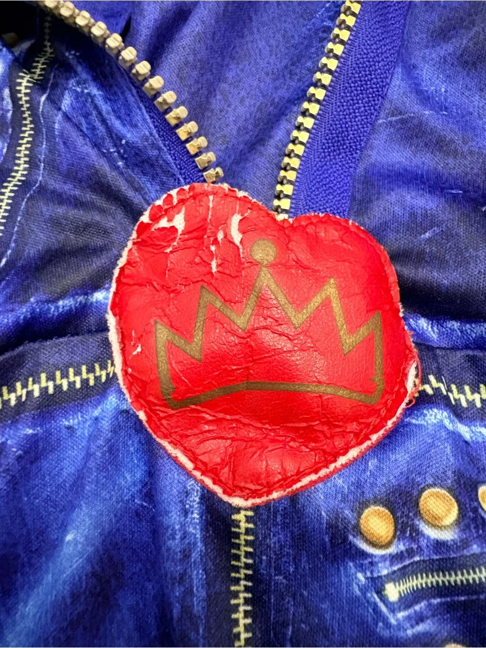 The Descendants 2 “Evie” costume - kids size 5/6